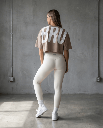 Crop top de sport oversize femme beige Impact - BRO Apparel, vue 4