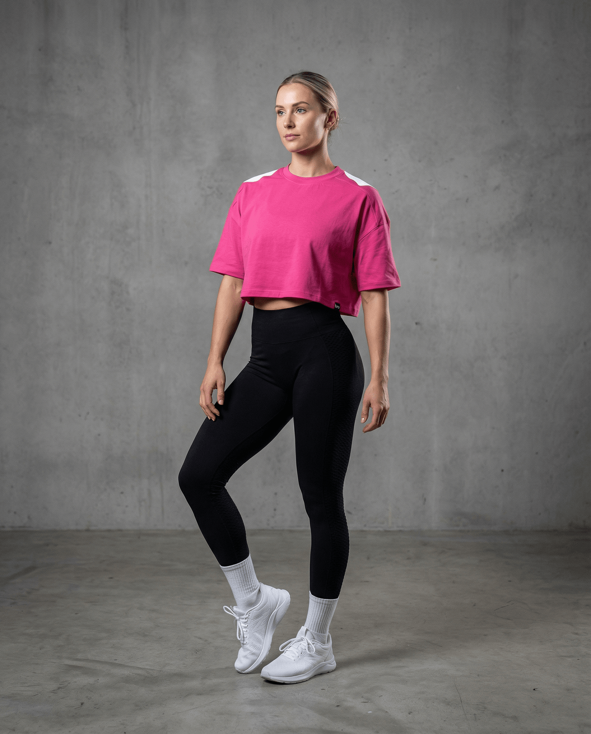Crop top de sport oversize femme rose Impact - BRO Apparel, vue 3